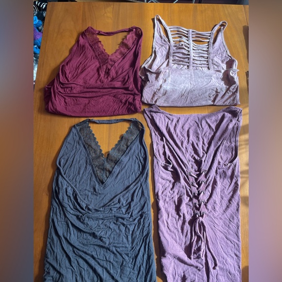 American Eagle 4 bodysuits bundle - Picture 2 of 6